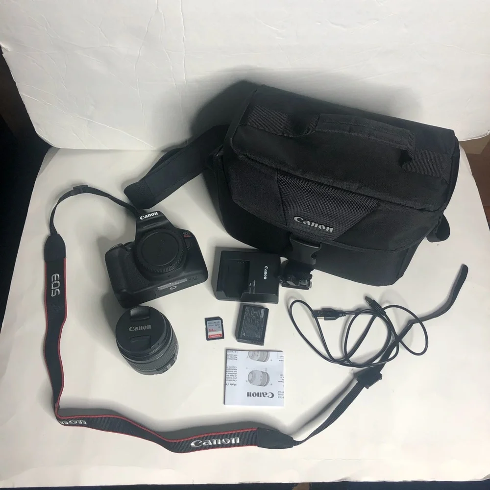 Canon EOS Rebel T7 DSLR Camera with 18-55mm Lens! 24.1 mega pixels!! Camera